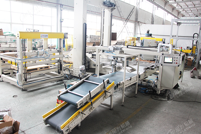 自動碼垛機(jī)