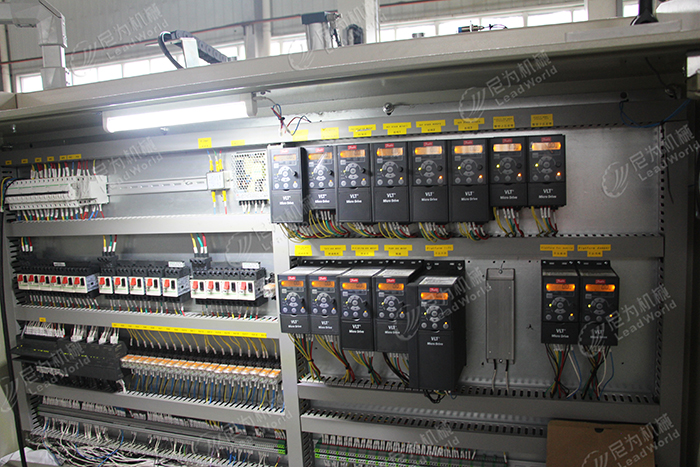 自動碼垛機(jī)的控制系統(tǒng)