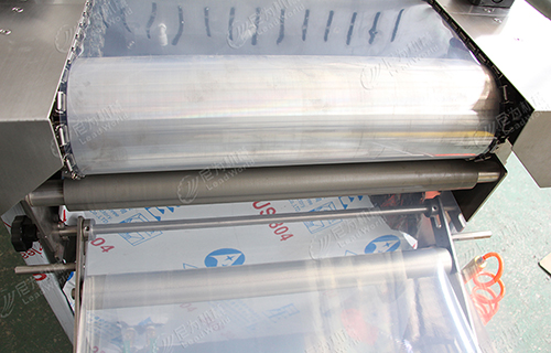 拉伸膜真空包裝機(jī)自動回收裝置